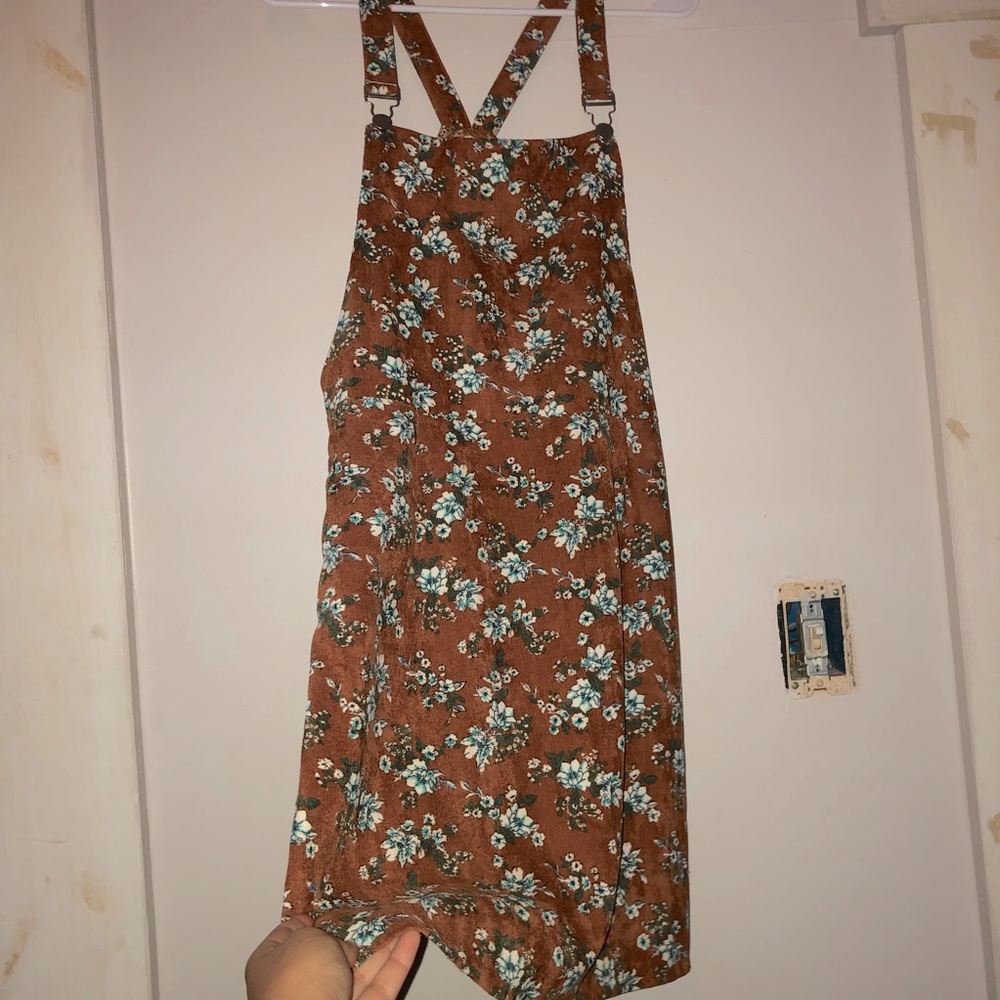 Floral jumper dress